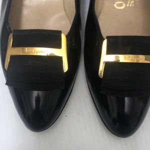 Women’s shoes